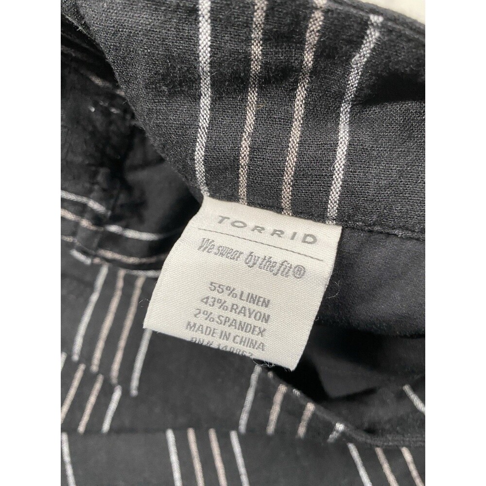 Torrid Linen Blend Capris Women’s 18 Black Pockets Elastic Waist - Picture 10 of 10